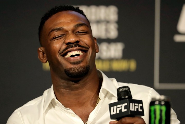 Kdeže Holloway! Toto boli najväčšie krádeže víťazstva v UFC